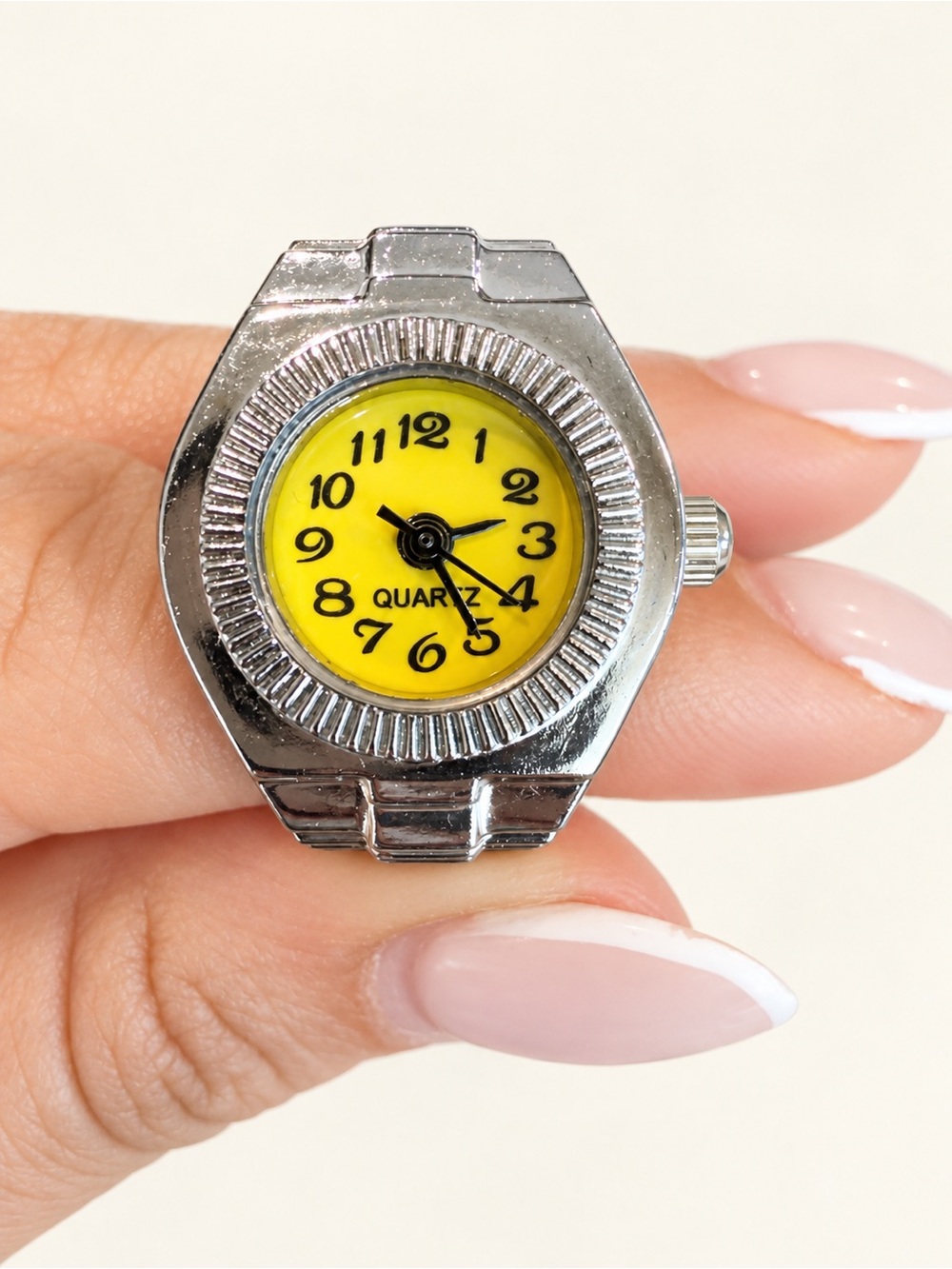 Quartz silver Ring Watch with Yellow Dial - Picture 3 of 3